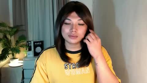 Deluxe online show from 02/22/26, 10:41