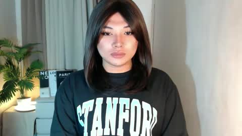 Deluxe online show from 02/23/26, 03:20