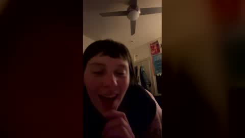 seductivelittlemave99 online show from 04/17/26, 09:01