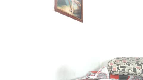 Estefany online show from 12/26/24, 04:14