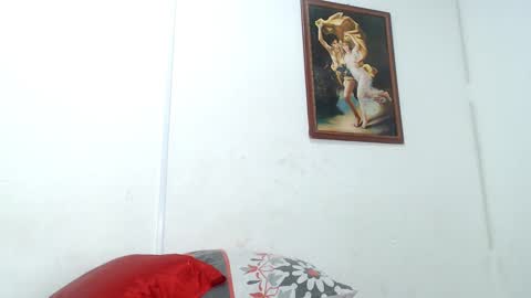 Estefany online show from 01/07/25, 12:41