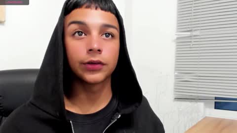 seductivo online show from 11/29/25, 04:26