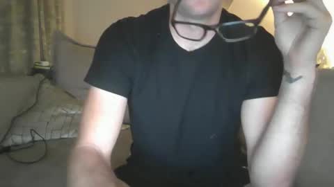 Snapshot of seemycock2991 chatting on 10/30/25, 09:26 seemycock2991 online show from 10/30/25, 09:26