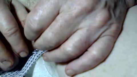 Snapshot of seeus24 chatting on 02/20/25, 10:37 seeus24 online show from 02/20/25, 10:37