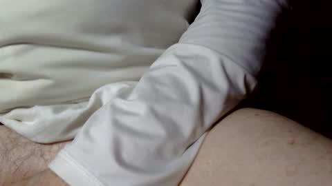 Snapshot of seeus24 chatting on 03/08/25, 07:27 seeus24 online show from 03/08/25, 07:27