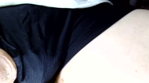 Snapshot of seeus24 chatting on 11/02/25, 01:52 seeus24 online show from 11/02/25, 01:52