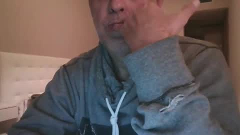 segebe online show from 11/10/25, 06:51