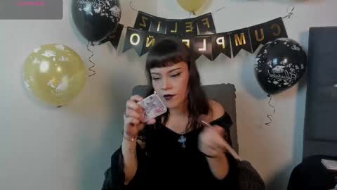 seijacu  online show from 12/17/25, 06:03