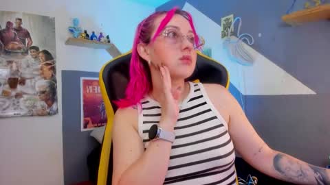 Yeyis  online show from 12/03/25, 02:37