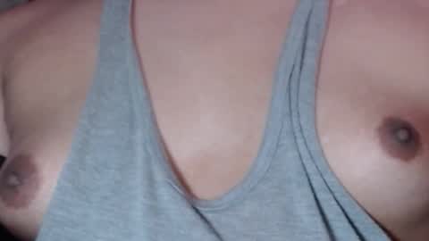 Snapshot of selda_ chatting on 01/09/25, 08:03 Selda online show from 01/09/25, 08:03