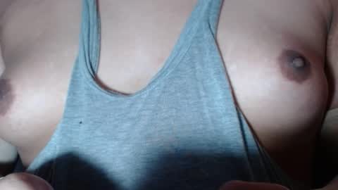 Snapshot of selda_ chatting on 01/25/25, 05:18 Selda online show from 01/25/25, 05:18