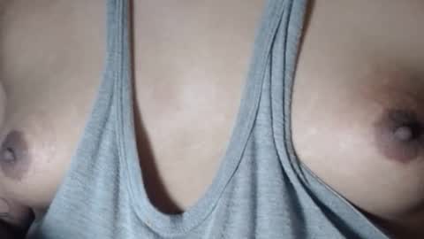 Snapshot of selda_ chatting on 12/02/25, 12:32 Selda online show from 12/02/25, 12:32