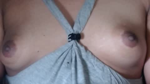 Snapshot of selda_ chatting on 05/07/26, 11:15 Selda online show from 05/07/26, 11:15
