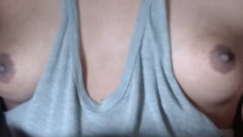 Snapshot of selda_ chatting on 05/24/26, 04:17 Selda online show from 05/24/26, 04:17
