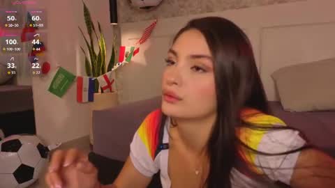 selen_marcell online show from 06/25/26, 08:13