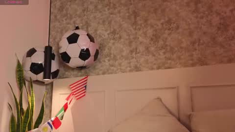 selen_marcell online show from 06/26/26, 07:51