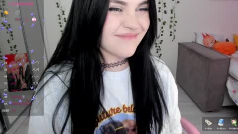 Selena  online show from 01/30/25, 07:50