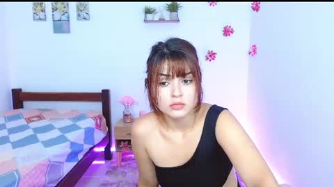 Selena  Andress online show from 06/23/26, 03:59