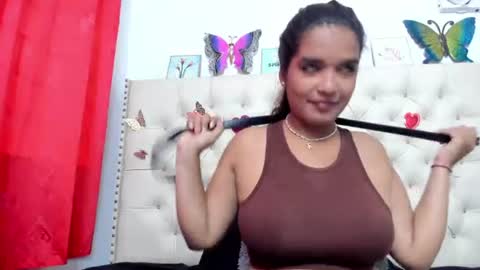selena_beautyy online show from 06/11/26, 07:01