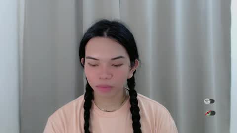 Snapshot of selena_fuckdoll chatting on 12/22/24, 04:39 Selena online show from 12/22/24, 04:39