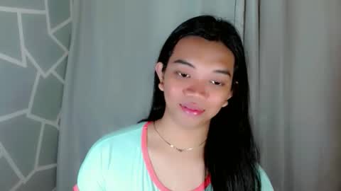 Snapshot of selena_fuckdoll chatting on 02/25/26, 01:43 Selena online show from 02/25/26, 01:43