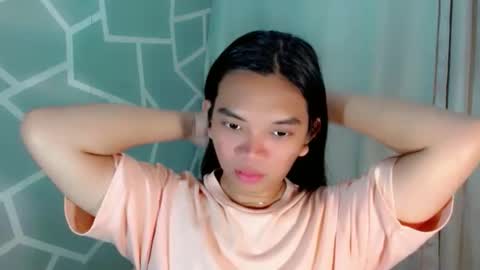 Selena online show from 03/23/26, 11:42