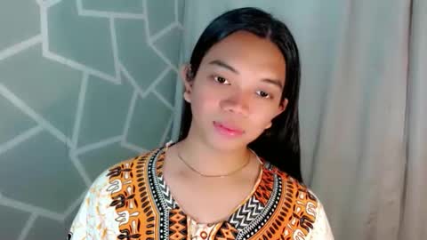 Selena online show from 04/13/26, 11:43