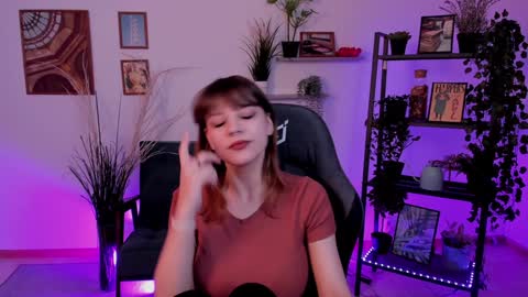 Selena ntmy online show from 01/30/25, 04:55