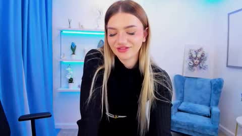 selenaemoore online show from 10/04/25, 05:16