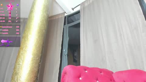  Selena  online show from 01/08/25, 08:49