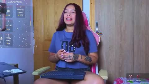 Selena online show from 01/14/26, 01:55