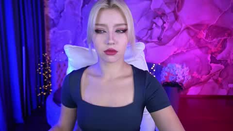 selenairis online show from 09/16/25, 07:20