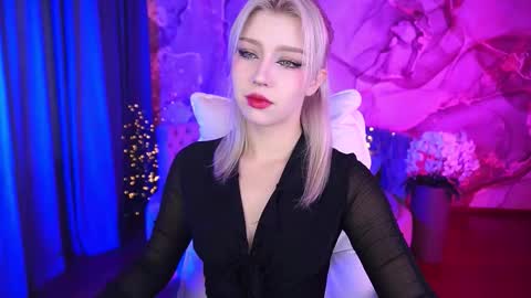 selenairis online show from 09/22/25, 06:26