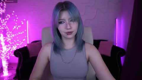 selenairis online show from 03/18/26, 12:47