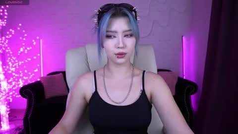 selenairis online show from 03/19/26, 09:52