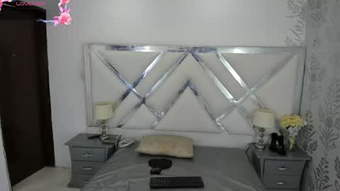 Selena reyess online show from 01/13/26, 07:30