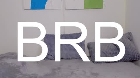 Selena online show from 03/08/25, 09:06