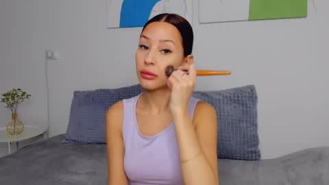 Selena online show from 02/04/26, 07:14