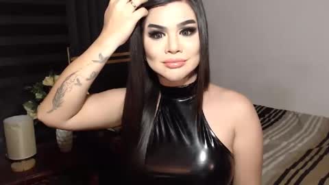 Selena online show from 12/10/24, 01:11