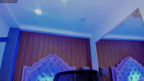 selenastonne online show from 09/27/25, 08:58