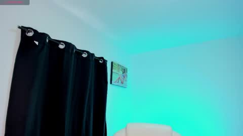 selenastonne online show from 04/14/26, 06:36