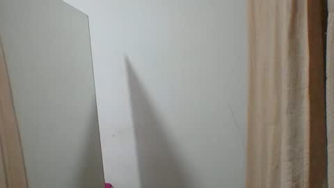 selene online show from 10/01/25, 02:17