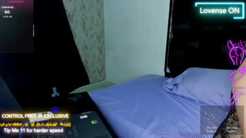 Snapshot of selene_cute05 chatting on 06/08/26, 09:48 selene_cute05 online show from 06/08/26, 09:48