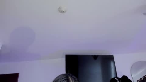 Snapshot of selene_king22 chatting on 11/05/25, 12:38 Alejandra online show from 11/05/25, 12:38