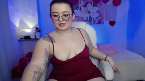 selene_rouse_ online show from 02/18/26, 11:01