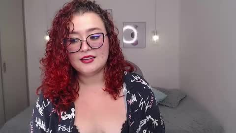 Snapshot of selene_rouse_ chatting on 04/30/26, 12:17 selene_rouse_ online show from 04/30/26, 12:17