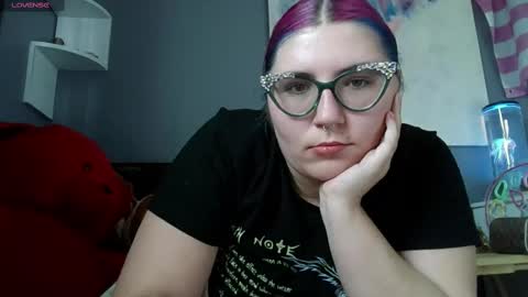 Snapshot of selenebaby chatting on 11/20/25, 03:34 Selene online show from 11/20/25, 03:34