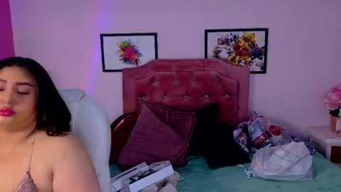 Snapshot of selenee23 chatting on 06/05/26, 11:27 Selenee online show from 06/05/26, 11:27