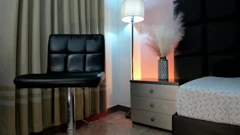 Selene Lujan online show from 01/06/26, 11:47