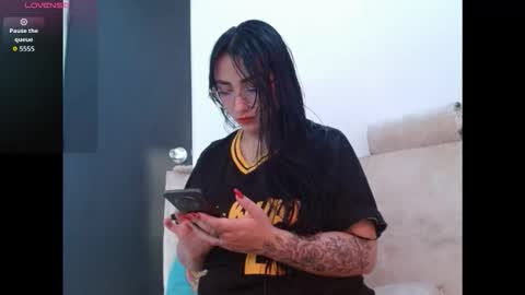 Selene online show from 11/03/25, 04:19